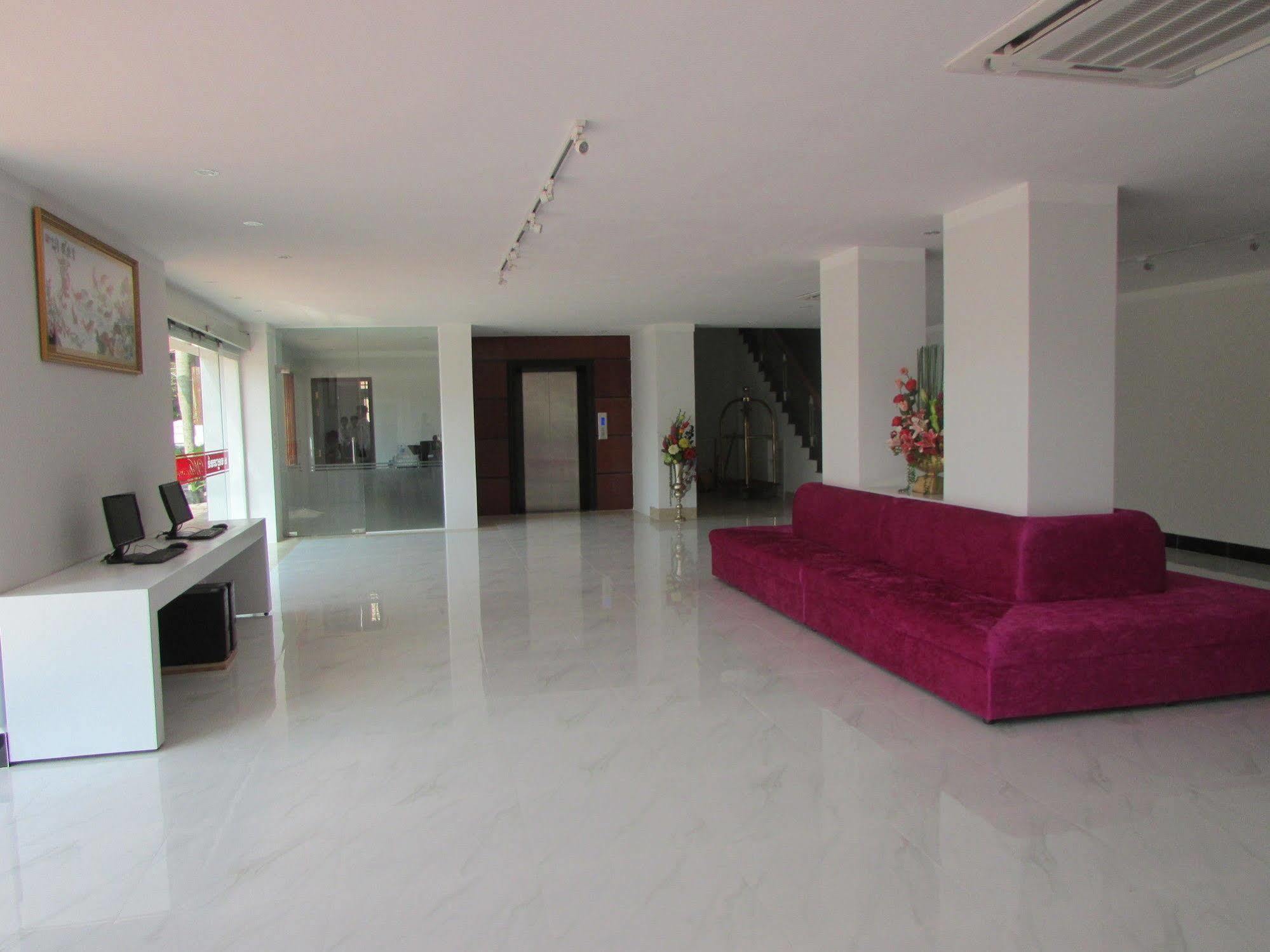 Sen Han Hotel Phnom Penh Zewnętrze zdjęcie