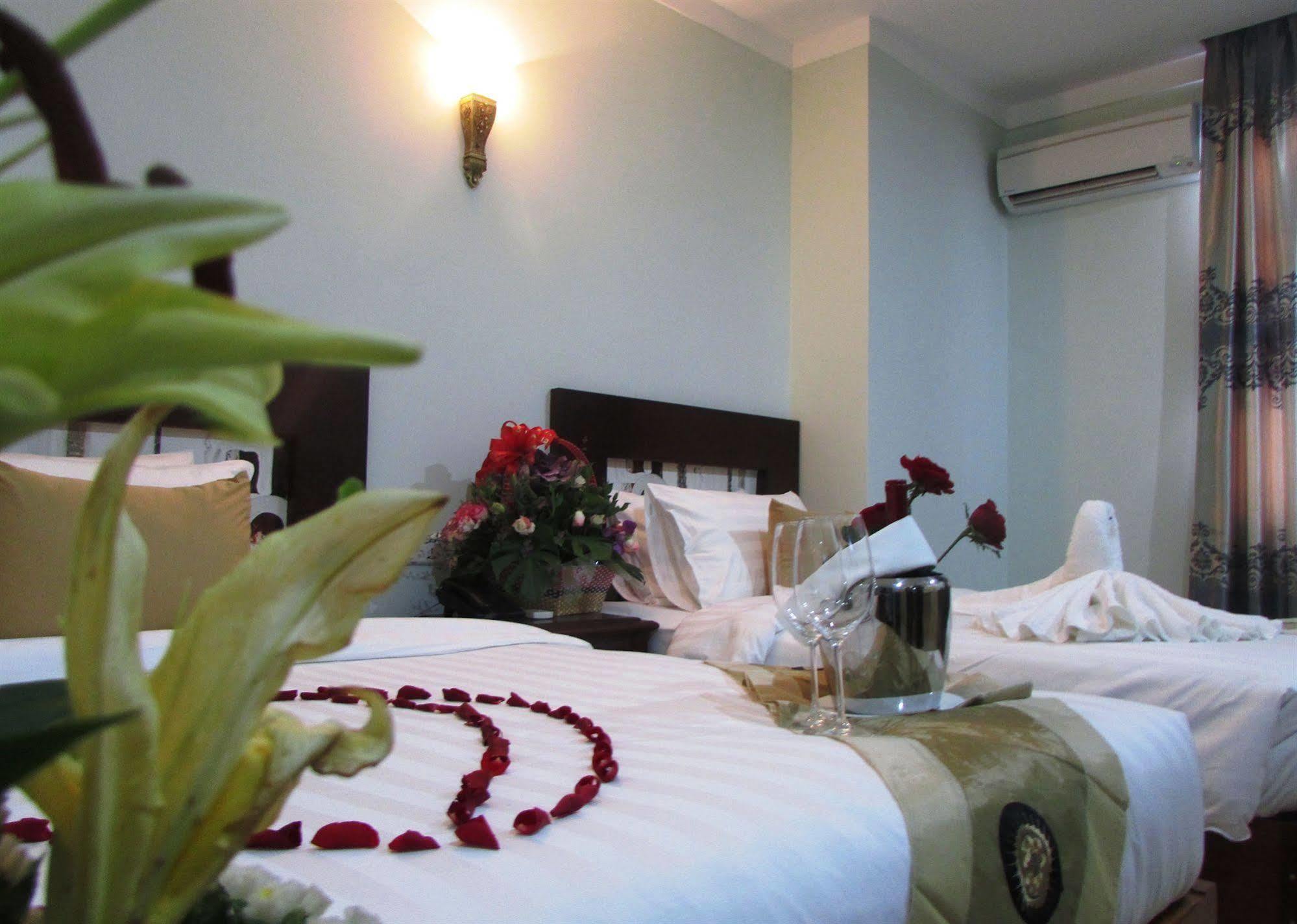 Sen Han Hotel Phnom Penh Zewnętrze zdjęcie