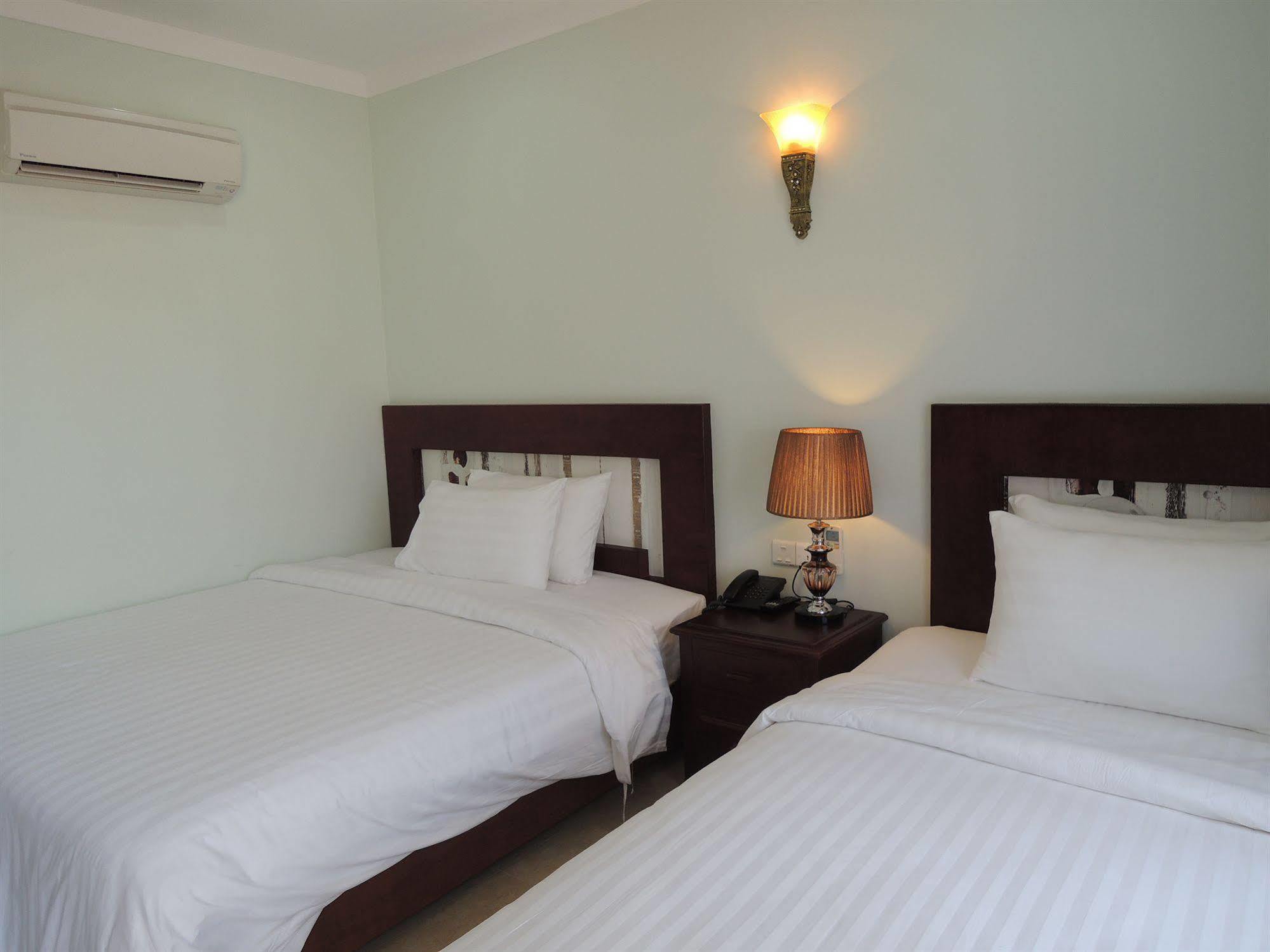 Sen Han Hotel Phnom Penh Zewnętrze zdjęcie