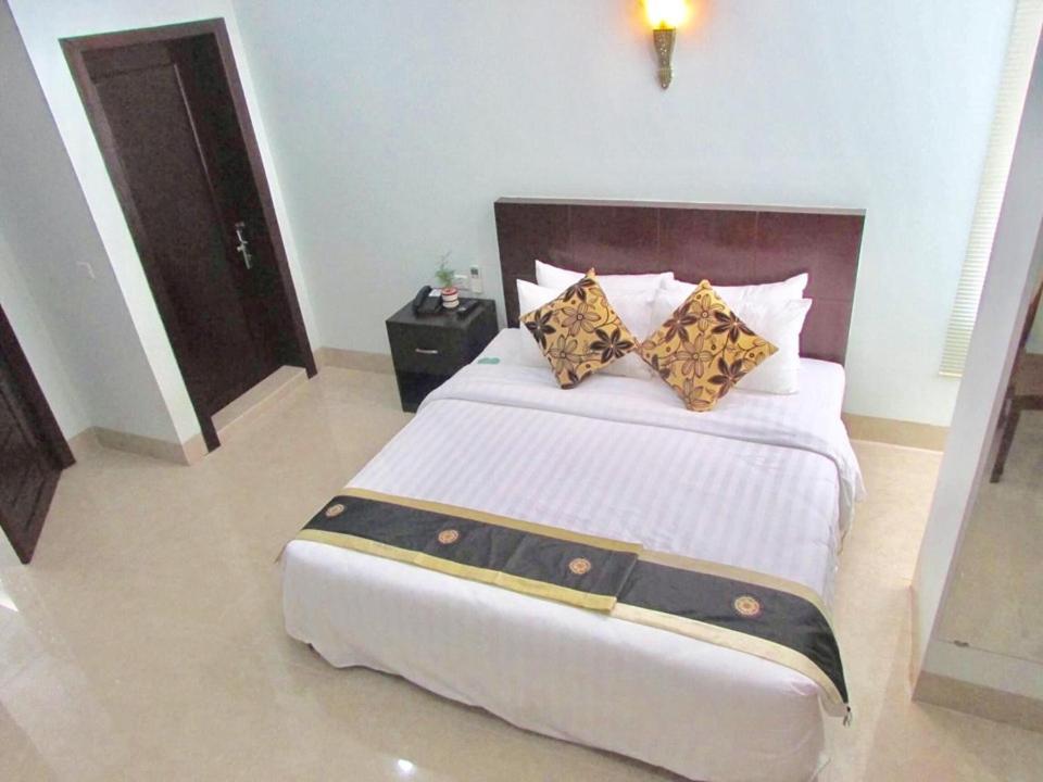 Sen Han Hotel Phnom Penh Zewnętrze zdjęcie