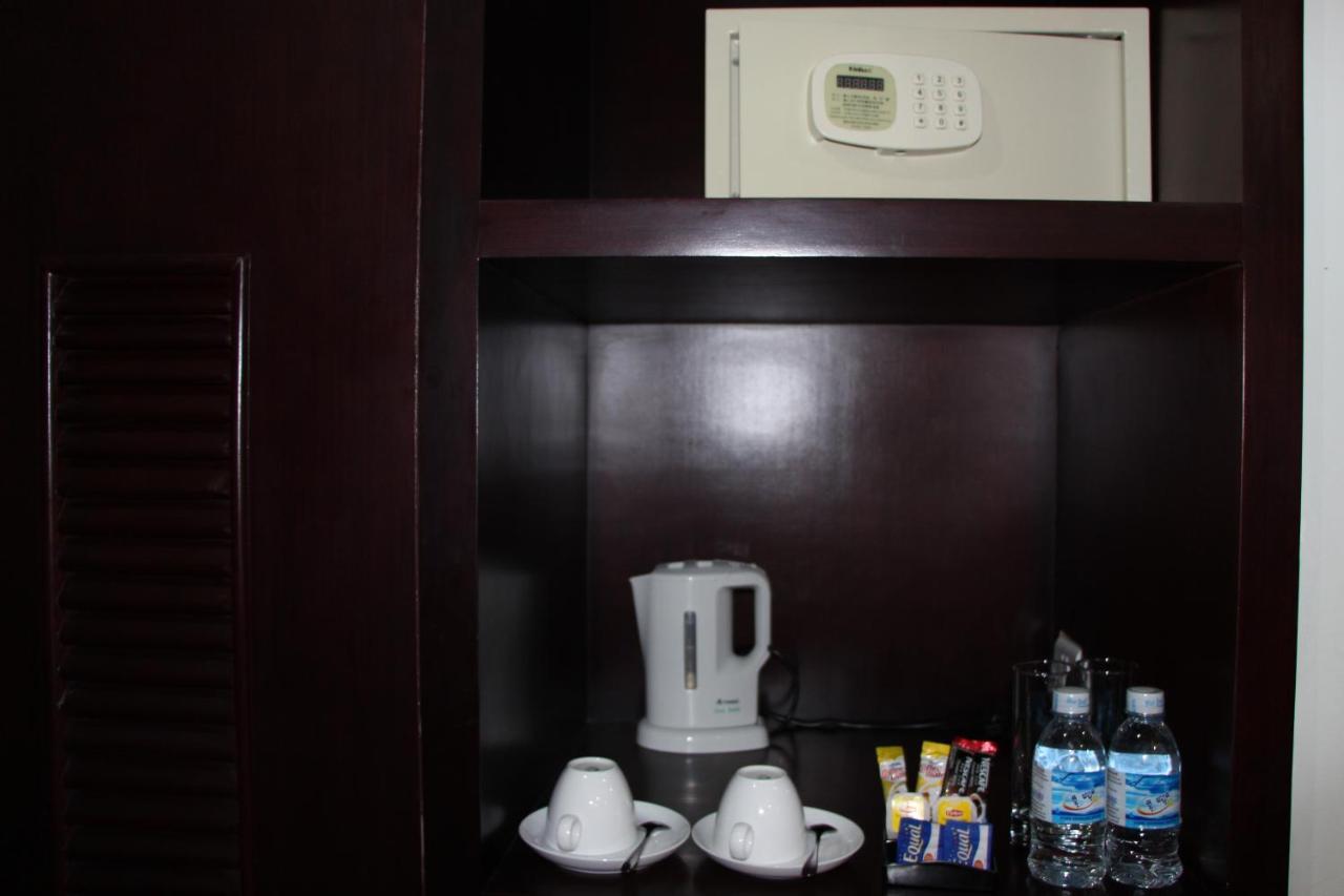 Sen Han Hotel Phnom Penh Zewnętrze zdjęcie