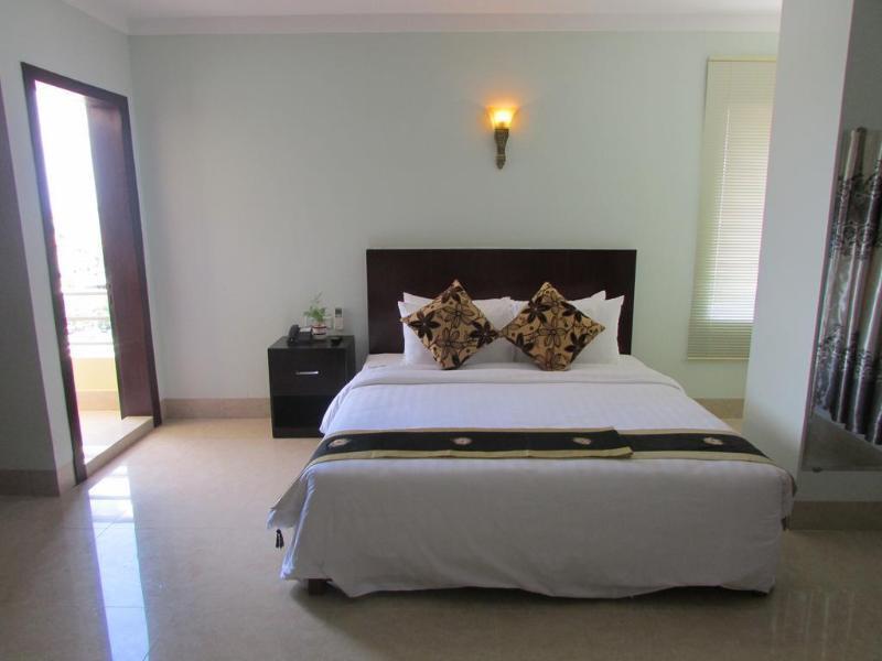 Sen Han Hotel Phnom Penh Zewnętrze zdjęcie